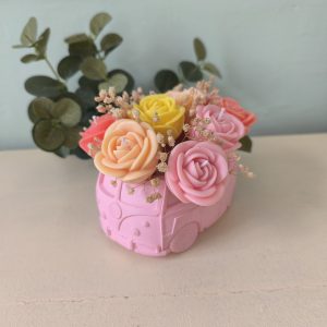 Arreglo floral combi con rosas | Pintada