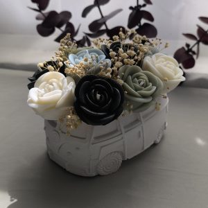 Arreglo floral combi con rosas