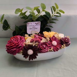 Arreglo floral tazón largo rojo quemado