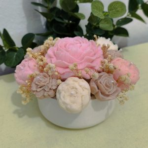 Arreglo floral tazón redondo peonías rosa pastel