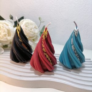 Árbol pino espiral brillante